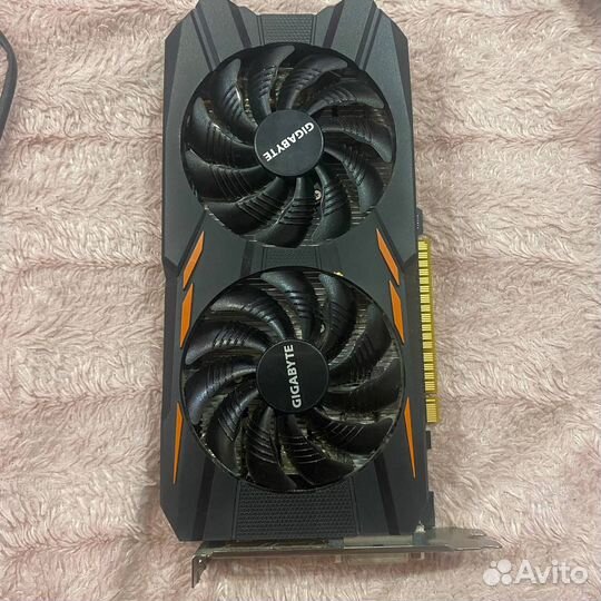 Видеокарта Gigabyte GeForce GTX 1050 OC 2G