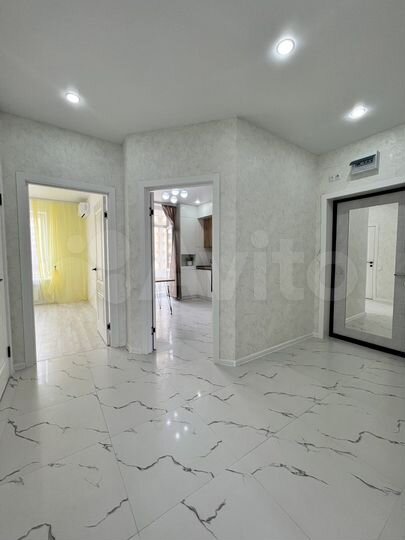 2-к. квартира, 55 м², 9/18 эт.