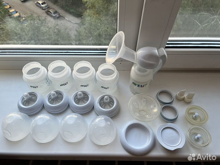 Бутылочки Avent Natural 125 мл/Молокоотсос ручной