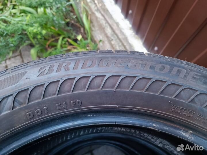 Bridgestone Ecopia H/L 422 Plus 235/55 R19 101