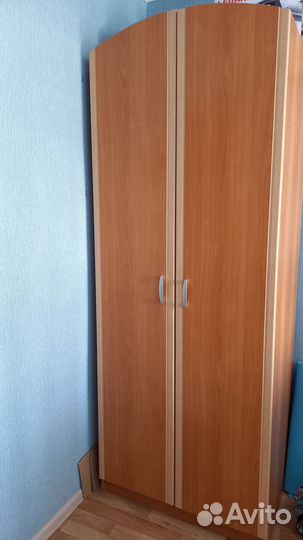 Шкаф двухстворчатый бу