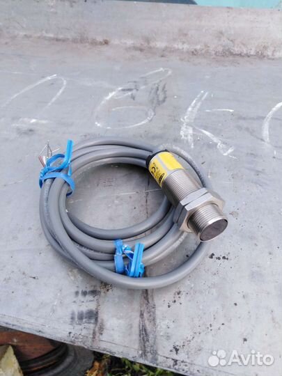 Индуктивный датчик