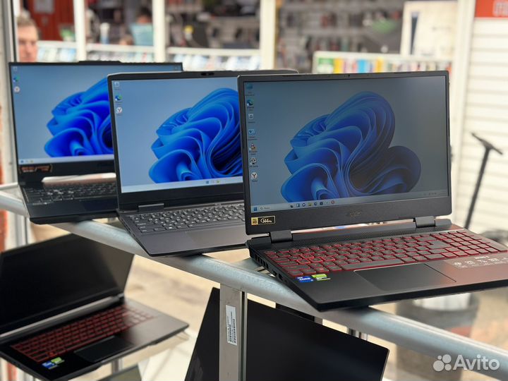 Новые игровые ноутбуки с гарантией