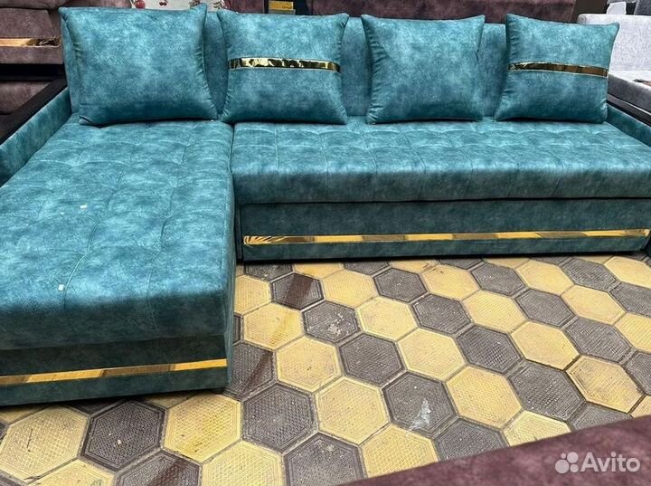 Диван угловой в наличии