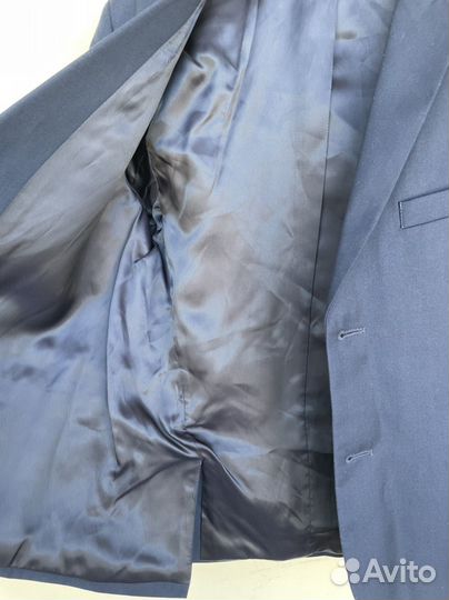 Пиджак школьный 134 новый