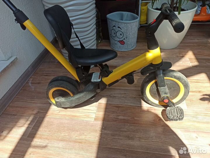 Детский велосипед-беговел