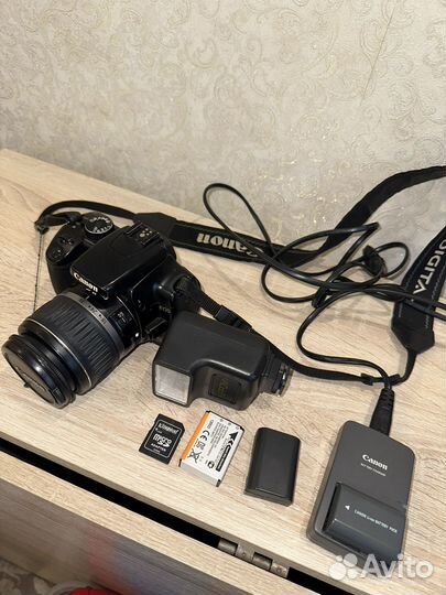 Цифровой фотоаппарат Canon EOS 400D KIT black