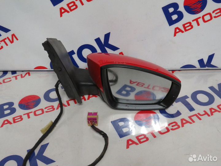 Зеркало Право volkswagen polo 6R1