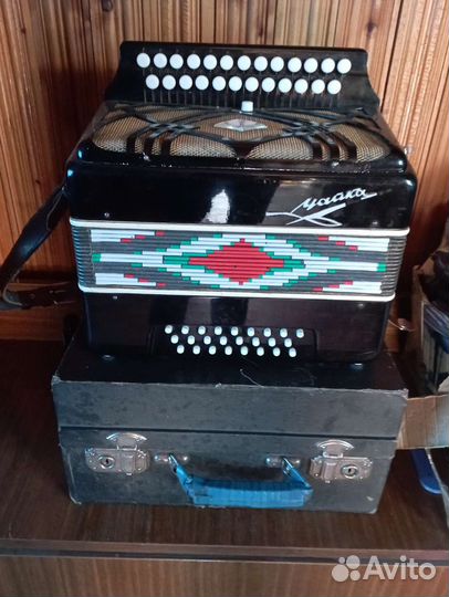 Гармонь чайка