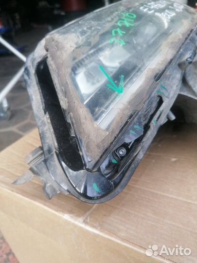 Фара передняя левая Skoda Kodiaq