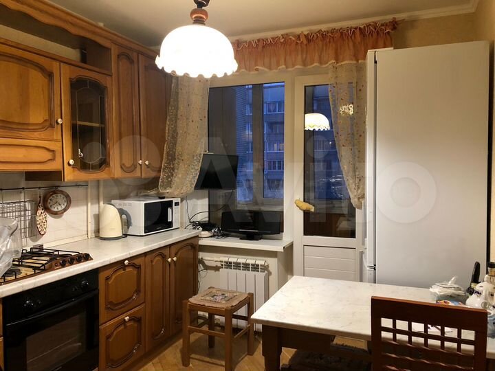 3-к. квартира, 70 м², 6/9 эт.