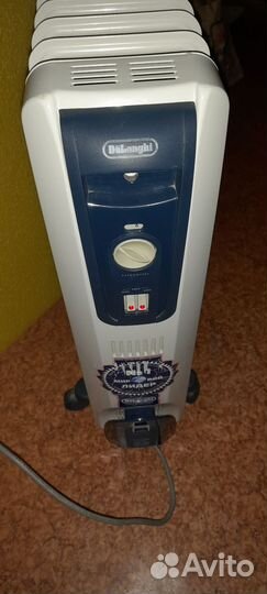 Масляный обогреватель delonghi бу