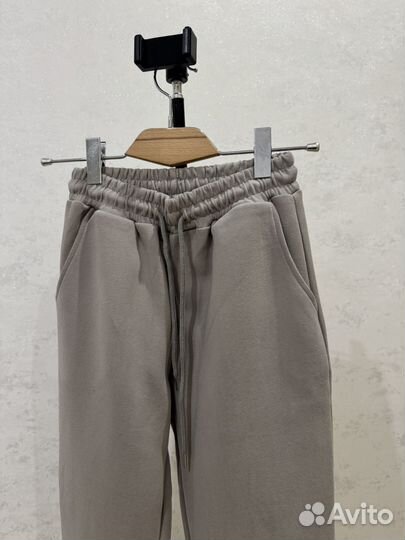 Джоггеры женские