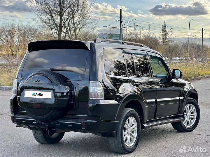 Mitsubishi Pajero 3.2 AT, 2013, 155 487 км