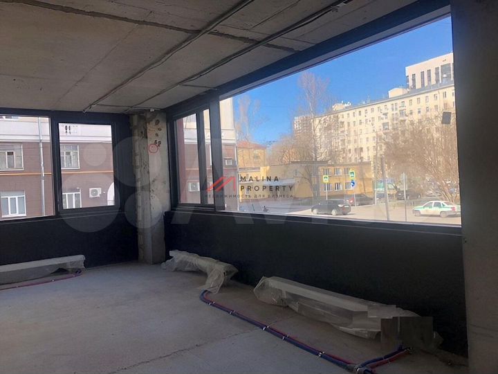 Сдам торговое помещение, 380 м²