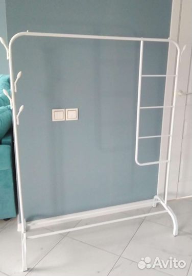 Напольная вешалка