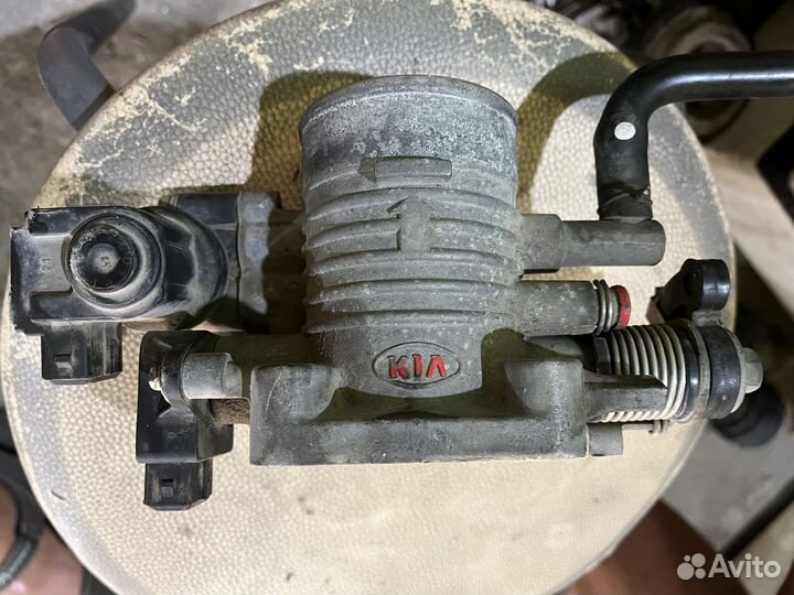 Дросель в сборе на kia spectra 1.8