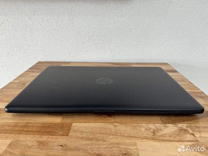 Большой 17.3 HP A6 5 ядер 8Gb DDR4 SSD 256+HDD 500