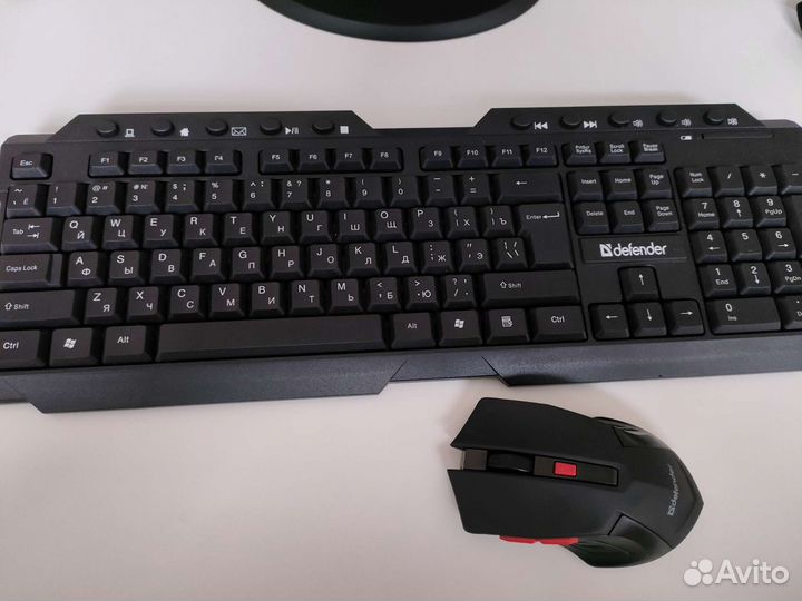 Беспроводная клавиатура и мышь Defender