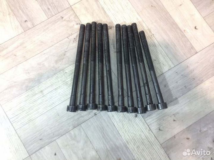 Комплект болтов гбц Ssangyong Actyon sports D20DT