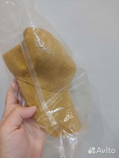 Кепка новая