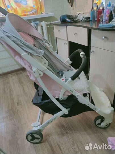 Прогулочная коляска yoya