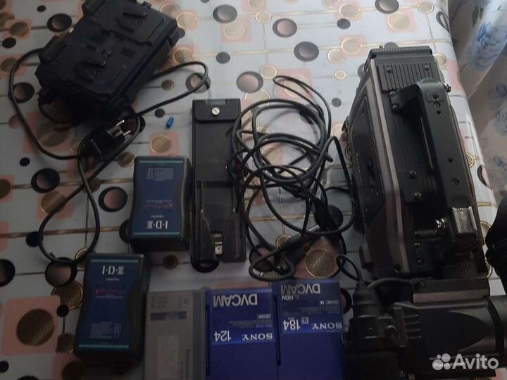 Panasonic AG-DVC200E