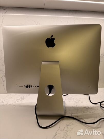 Apple iMac 21.5 4k retina 2019