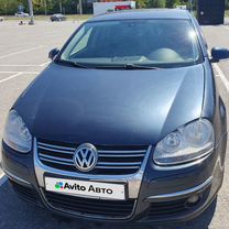 Volkswagen Jetta 1.6 AT, 2008, 197 000 км, с пробегом, цена 570 000 руб.