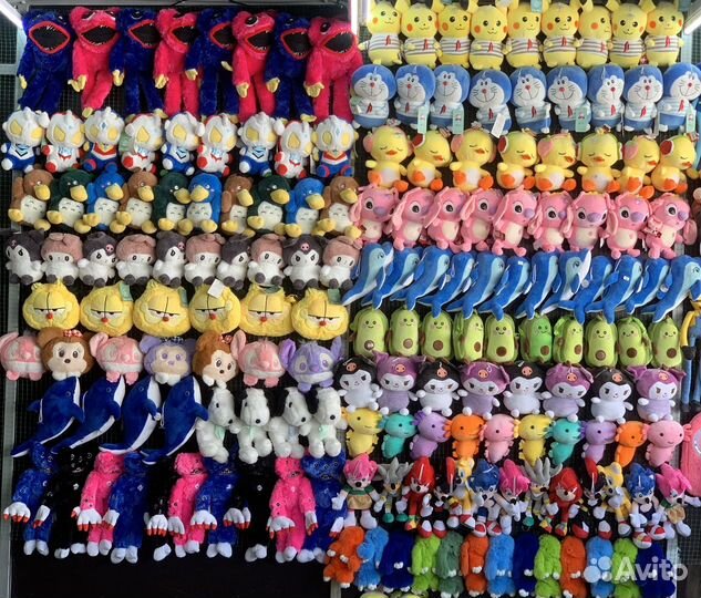 Игрушки.микс от 200 штук