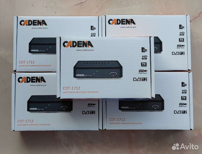 Цифровая тв приставка на 20 каналов cadena 1712