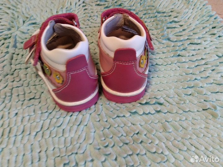Босоножки для девочки 25 размер