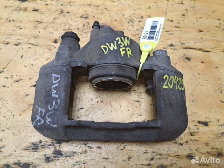 Суппорт передний правый Mazda Demio DW3W B3ME 1998