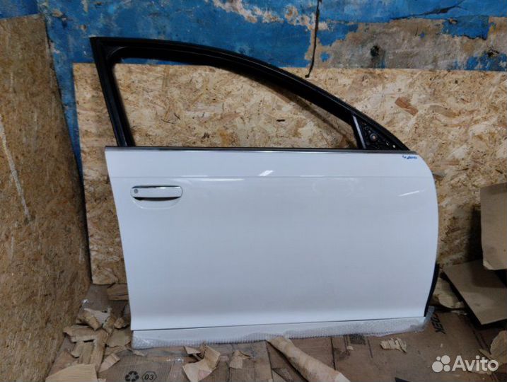 Дверь боковая передняя правая Audi A6 C6 4F BDX
