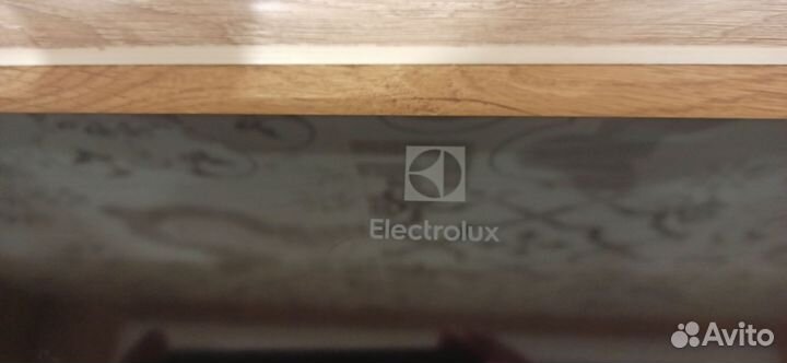 Индукционная варочная панель electrolux