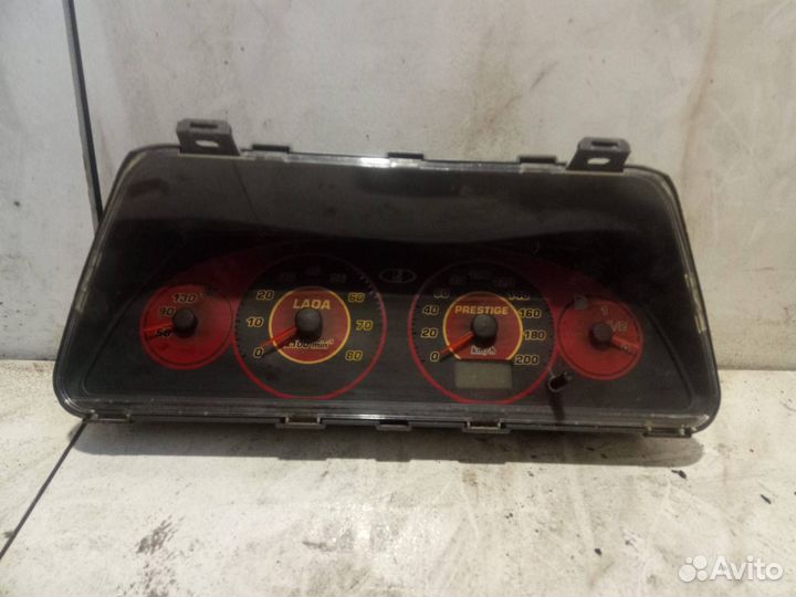 Панель приборов (щиток) LADA 2112 2004 VDO