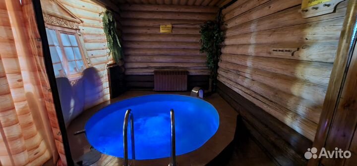 Дом с баней на дровах с бассейном