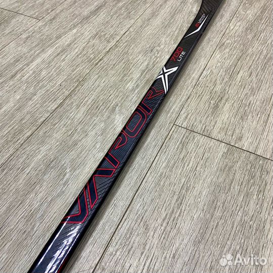 Клюшка Bauer Vapor X700 Lite JR (R)