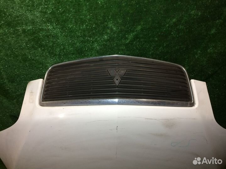 Капот дорест Mitsubishi Dion CR6W Белый вмятинки