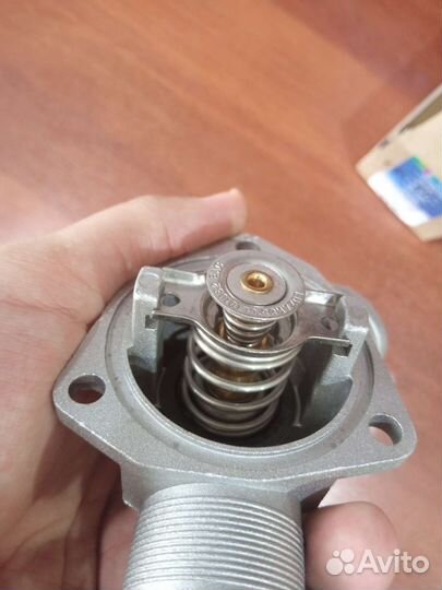 Термостат ваз 2110