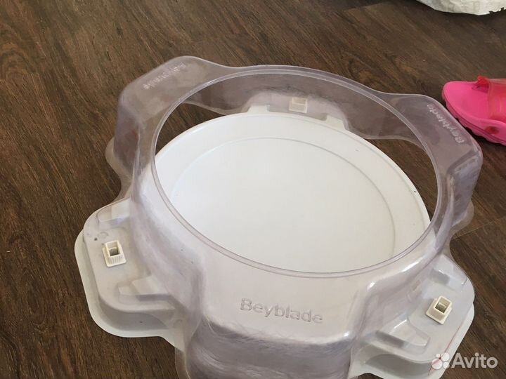 Бейблэйд арена от takara tomy