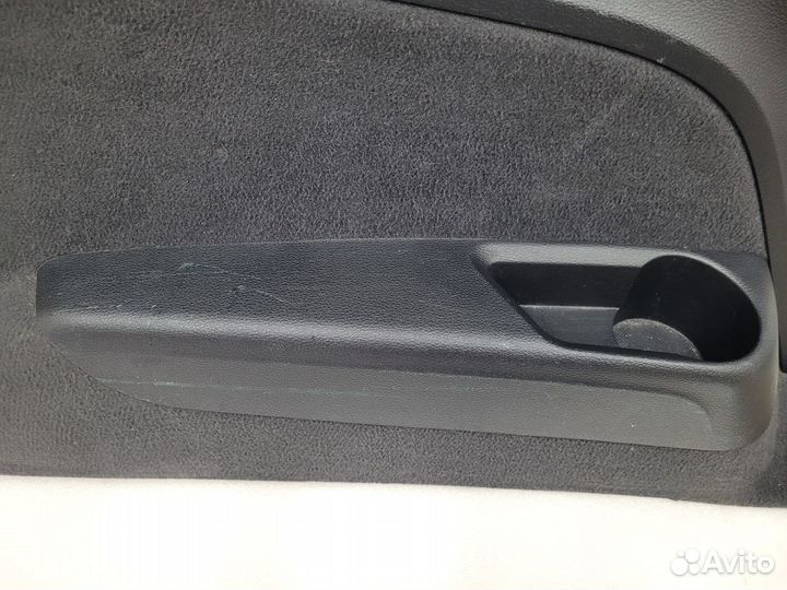 Обшивка багажника задняя левая Audi Q7 4M