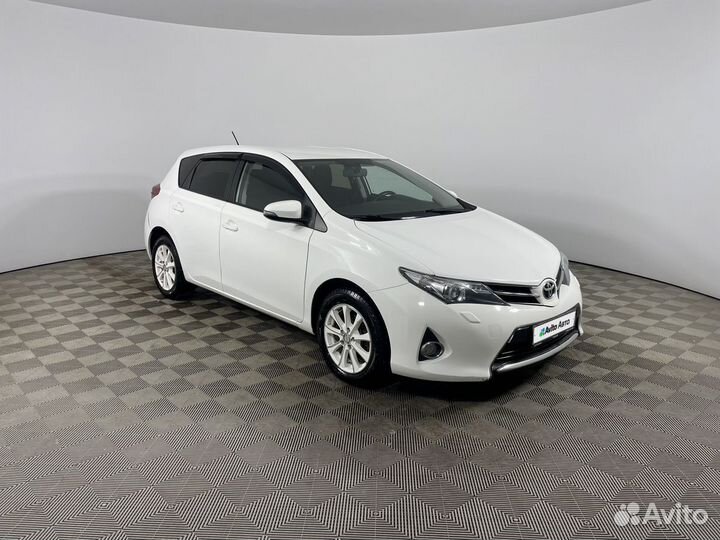 Toyota Auris 1.6 CVT, 2013, 156 309 км