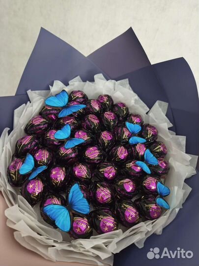 Сладкий букет из конфет