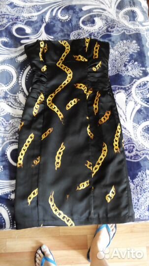 Платье черное атласное