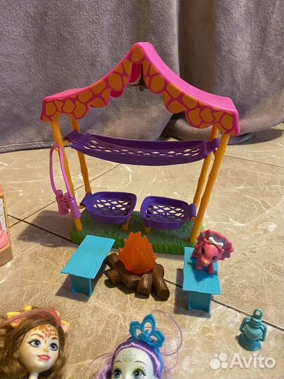 Enchantimals домик + куклы+ пикник