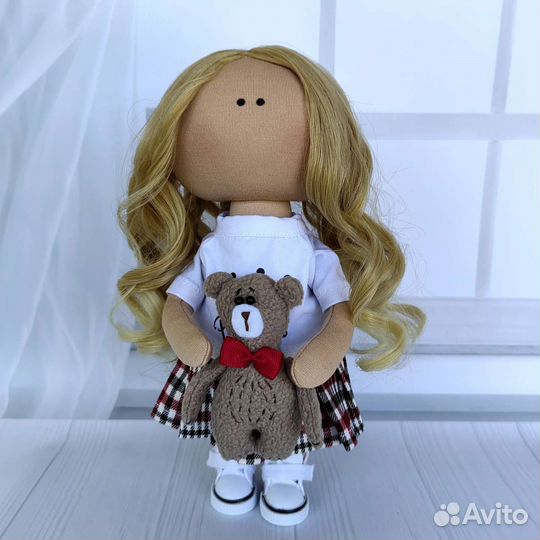 Кукла интерьерная