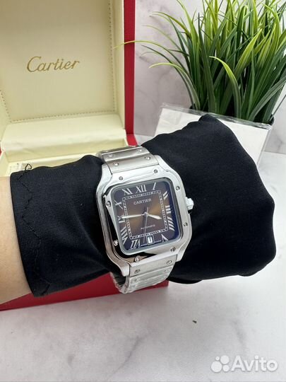 Наручные часы коричневые cartier