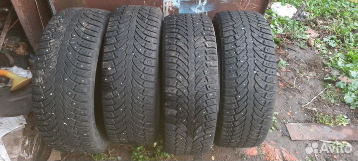 Pirelli Formula Ice 225/60 R17