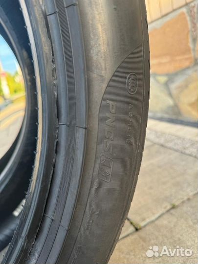 Pirelli P Zero 275/40 R22 105Y